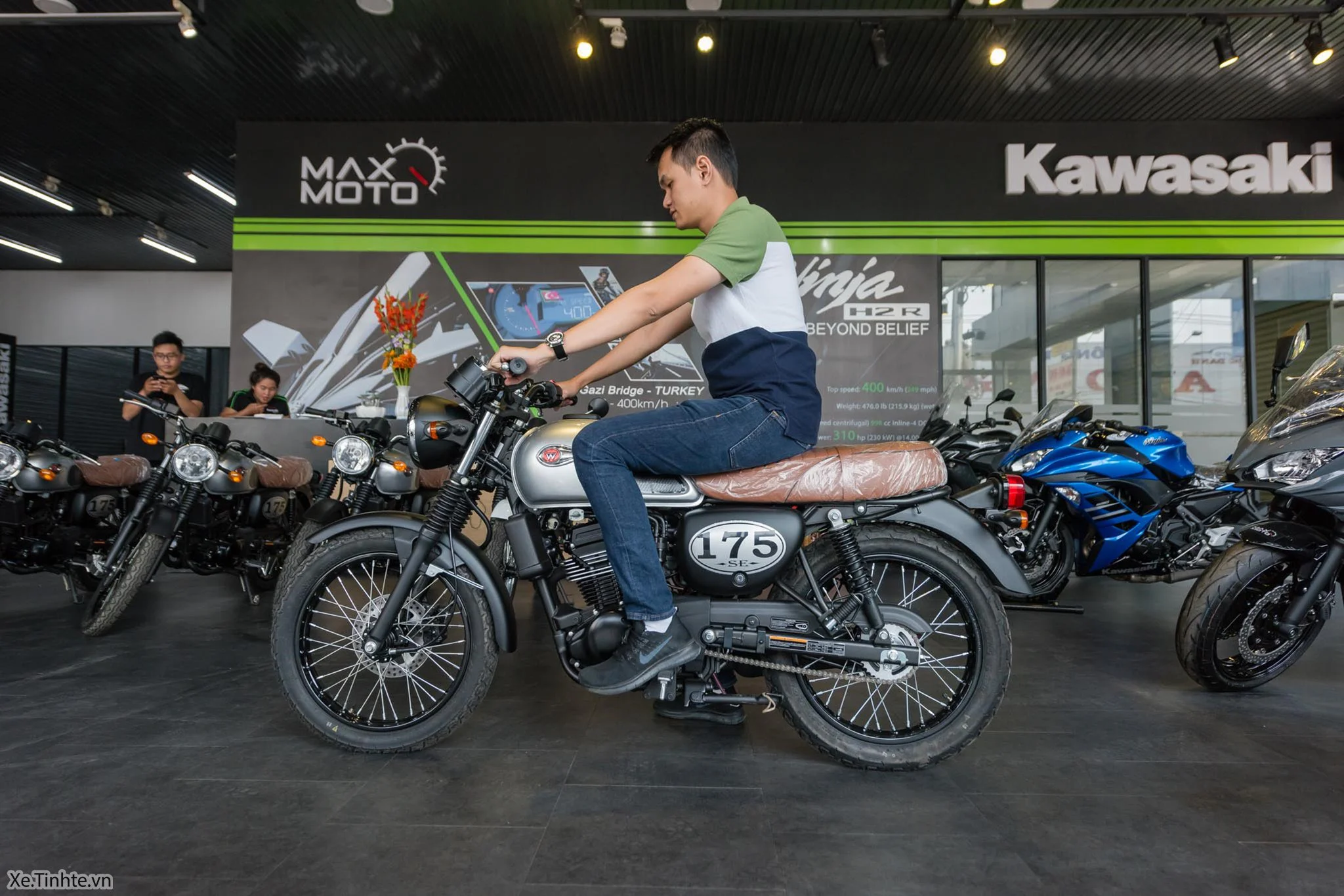 Kawasaki W175 SE 2018 xe mô tô cổ điển để đi phố cần bằng A2 giá 68  triệu  Otosaigon