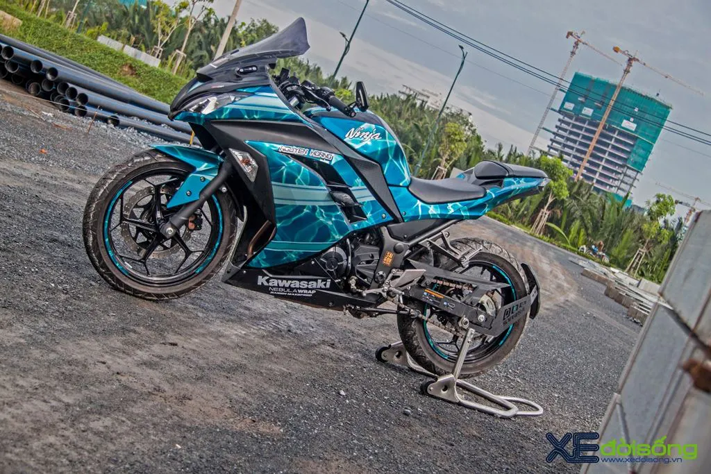 2015 Kawasaki Ninja 300 ABS ride review