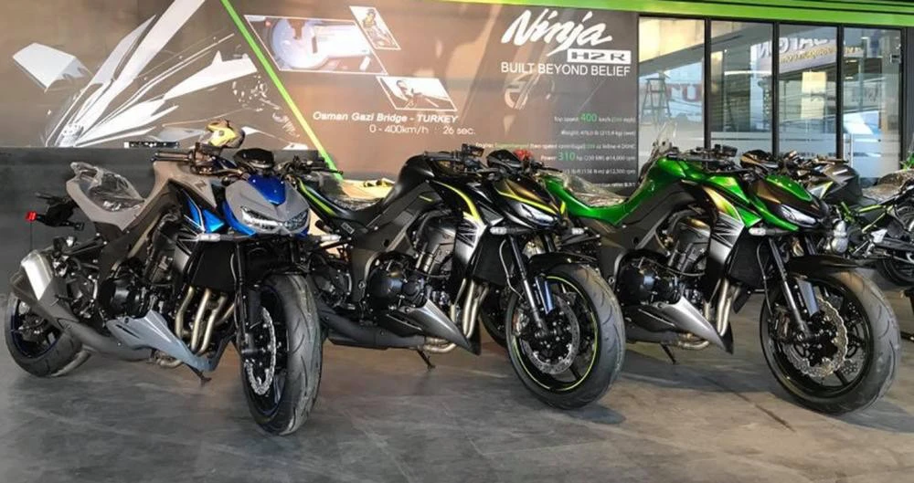Ảnh chi tiết Kawasaki Z1000 2018 tại Việt Nam giá từ 399 triệu đồng