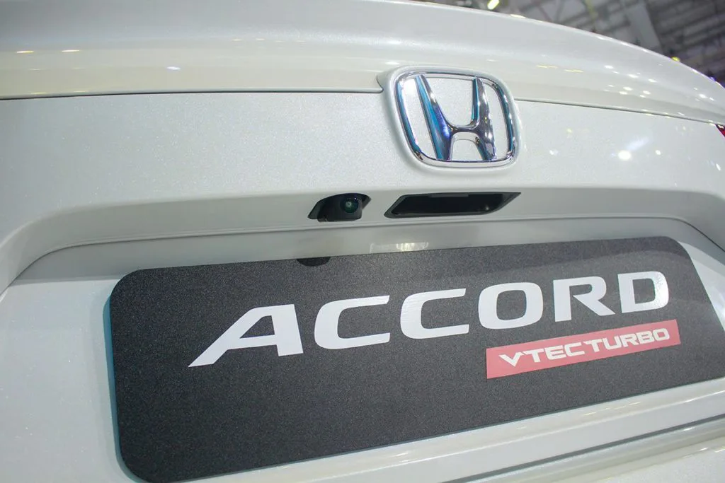 Camera lùi của Honda Accord 2020