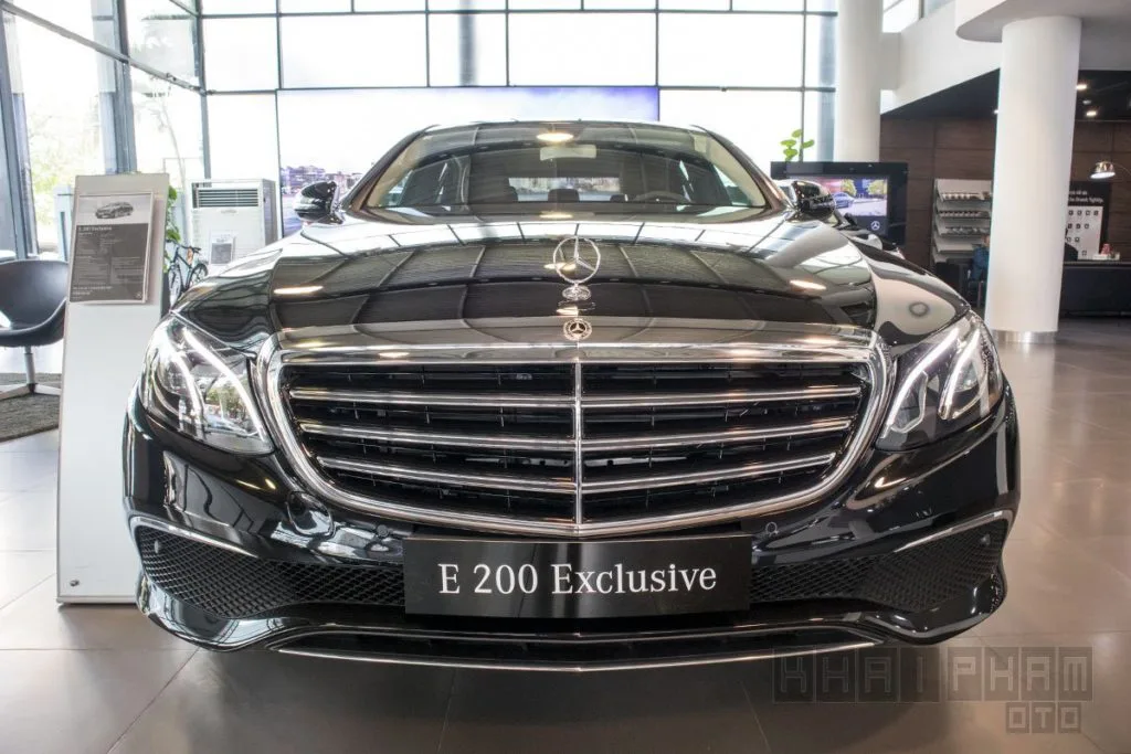 đánh giá thiết kế Mercedes-Benz E200 Exclusive 2020